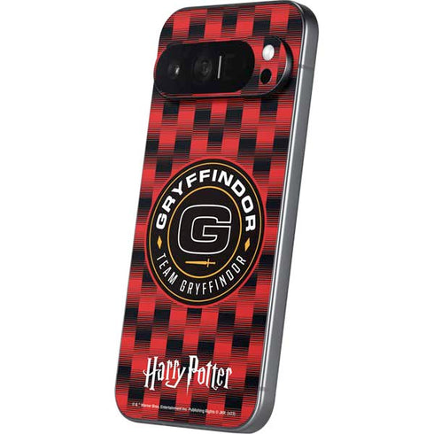 Wizarding Worlds Harry Potter Team Gryffindor Pixel 9 Pro XL Skin
